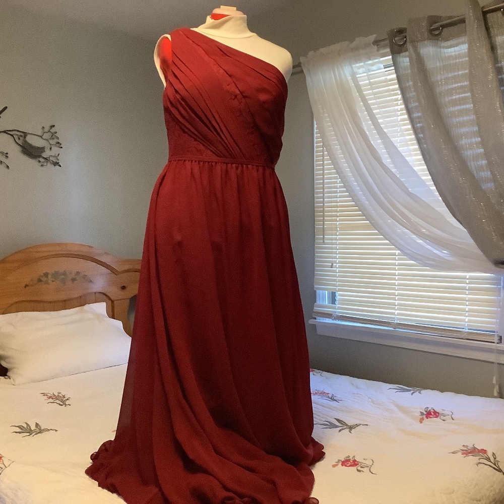 Bridesmaid dress sz 14 Christina Wu